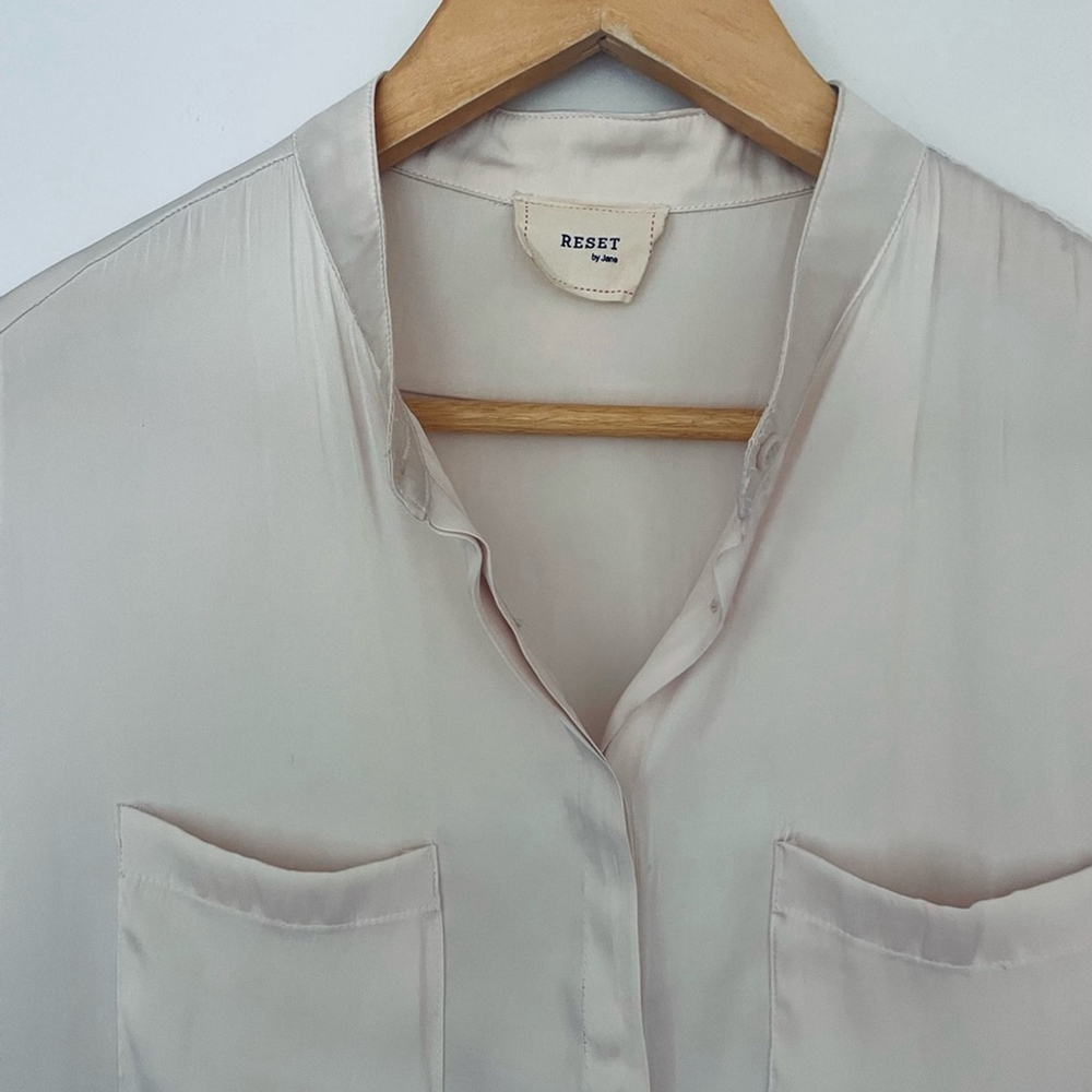 reset by jane silky long sleeve top Cream Blouse front pockets - Picture 3 of 5